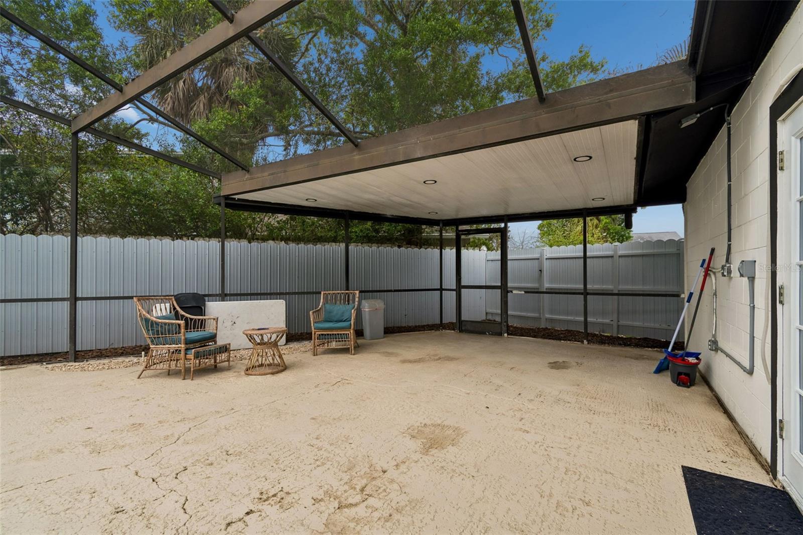 Image 90 of 100 For 7403 Spring Court