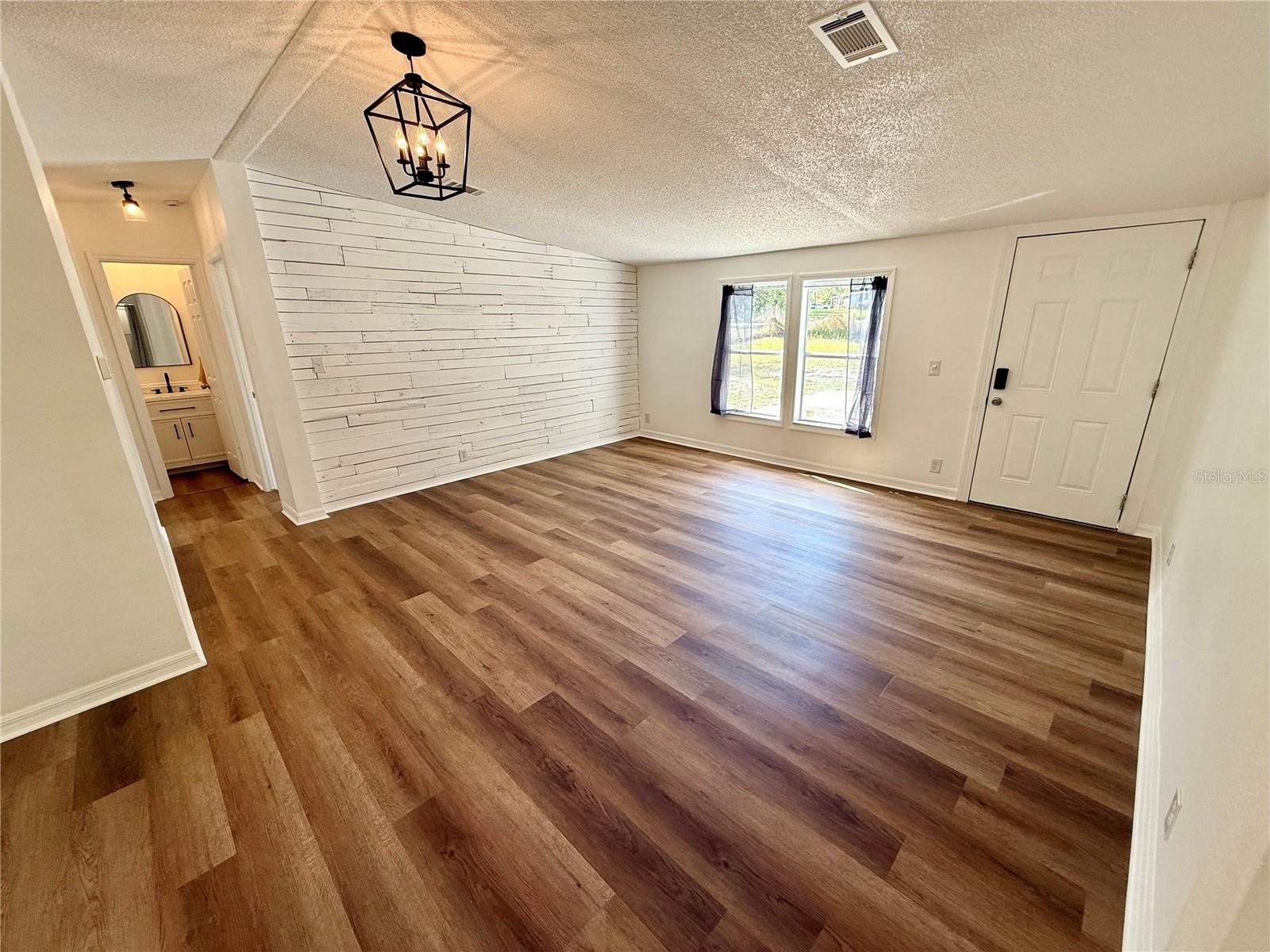 Image 8 of 40 For 7304 23rd Street