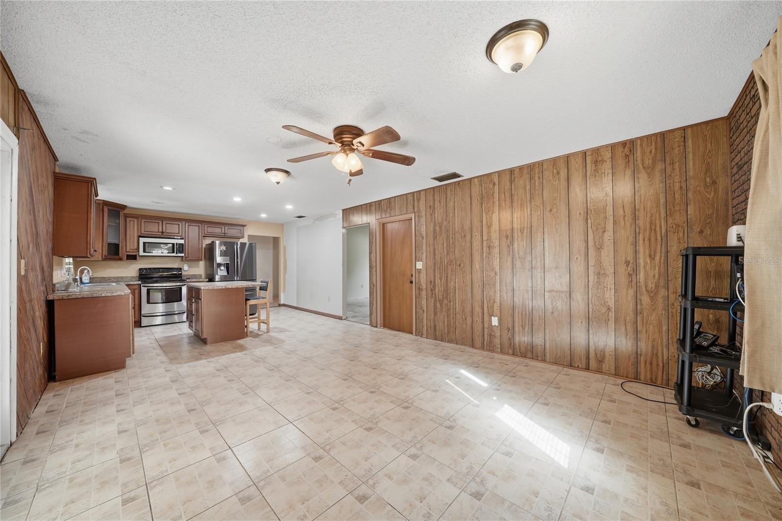 Image 10 of 19 For 2327 Sean Lane