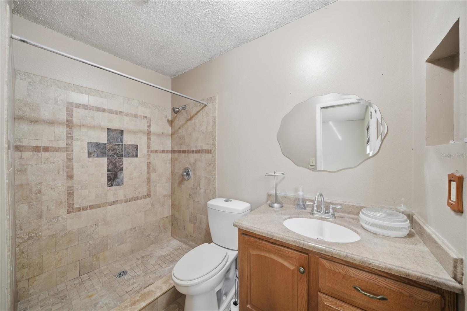 Image 14 of 19 For 2327 Sean Lane