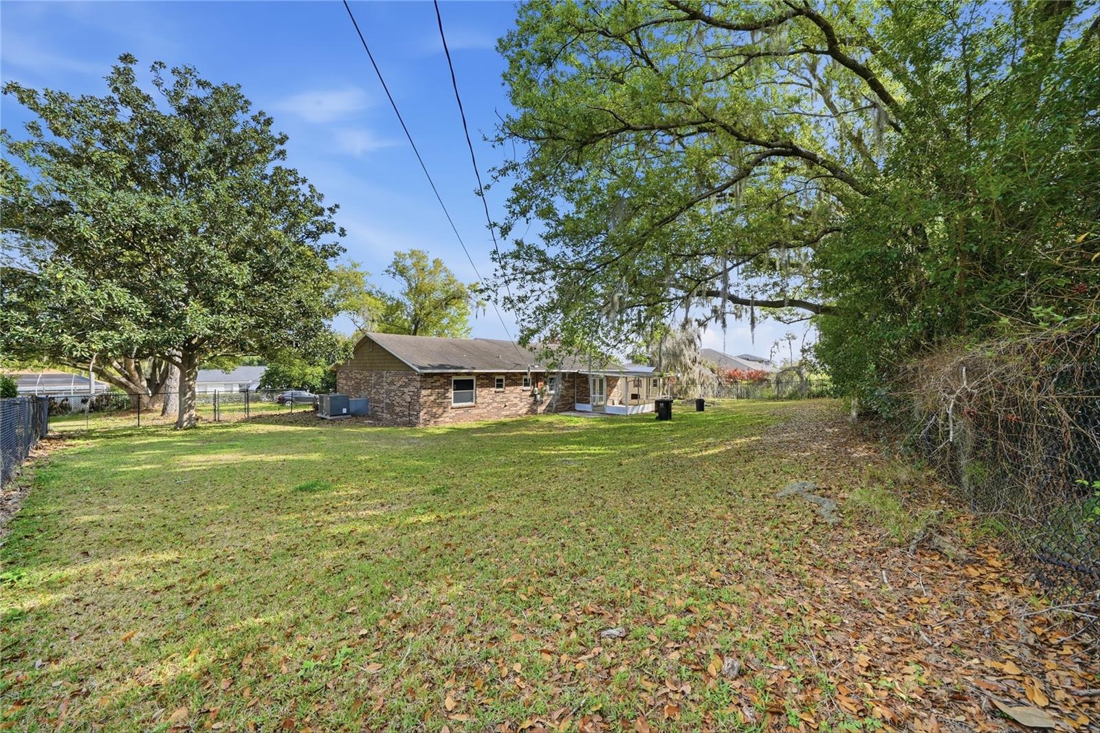 Image 18 of 19 For 2327 Sean Lane