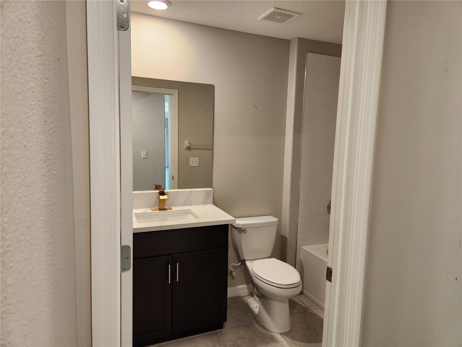 Image 10 of 20 For 872 Olive Conch Street