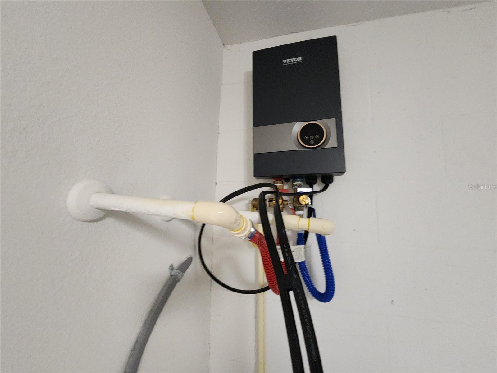 Image 18 of 20 For 872 Olive Conch Street