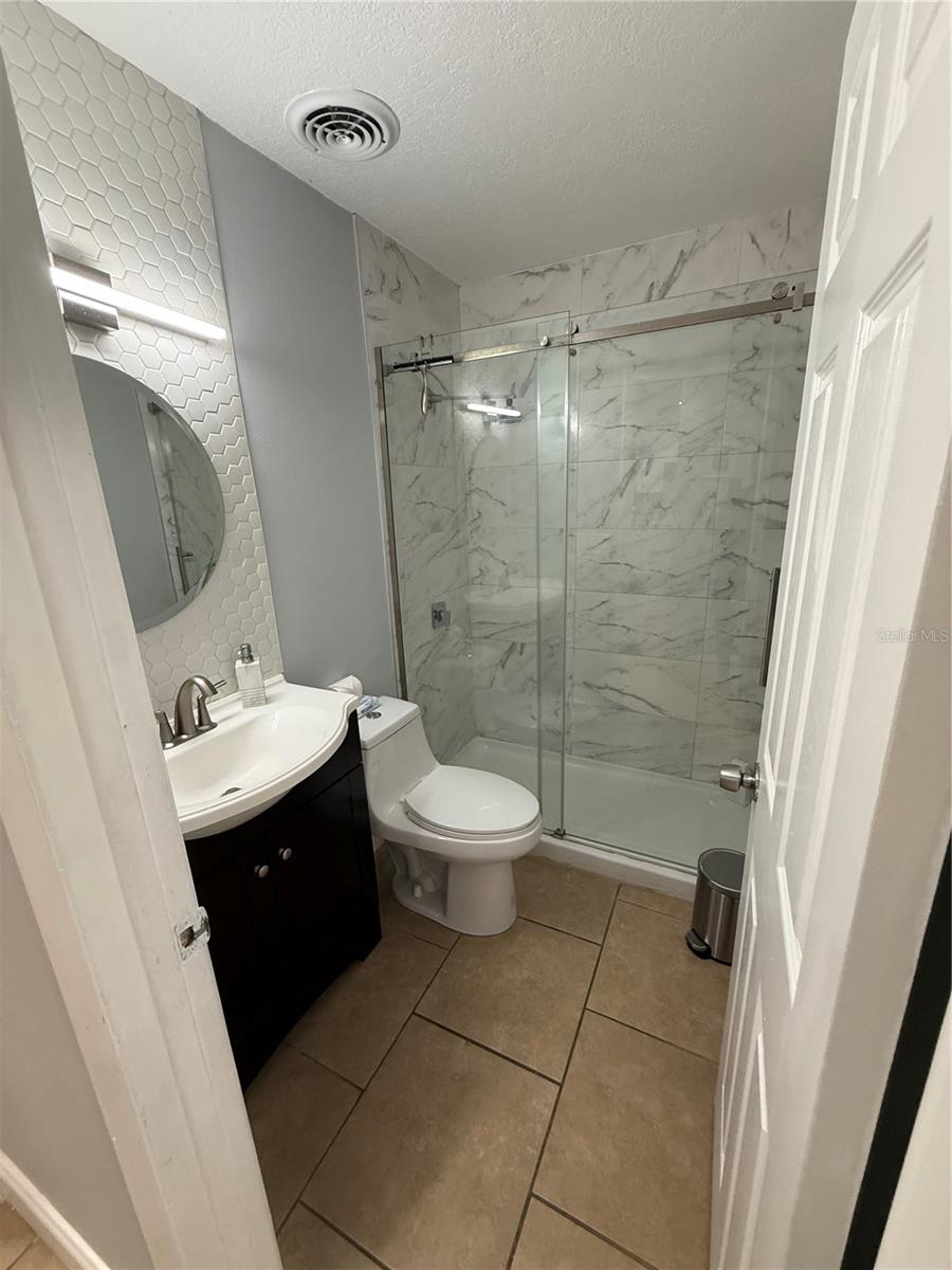 Image 19 of 27 For 4413 Ridgeline Circle