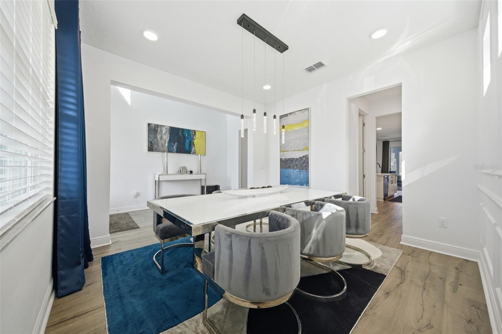 Listing photo id 19 for 7771 Notched Pine Bend