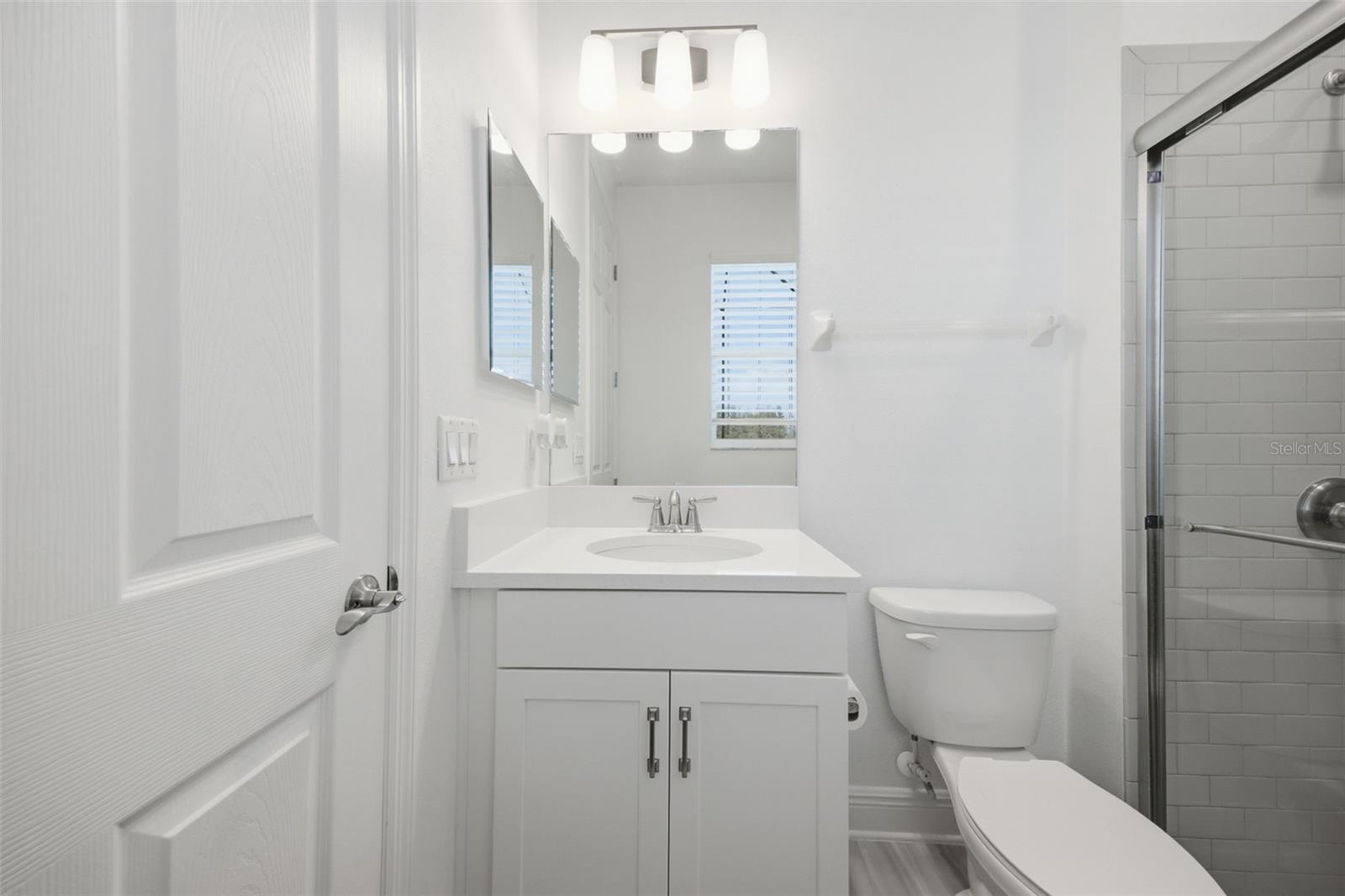 Listing photo id 26 for 7771 Notched Pine Bend