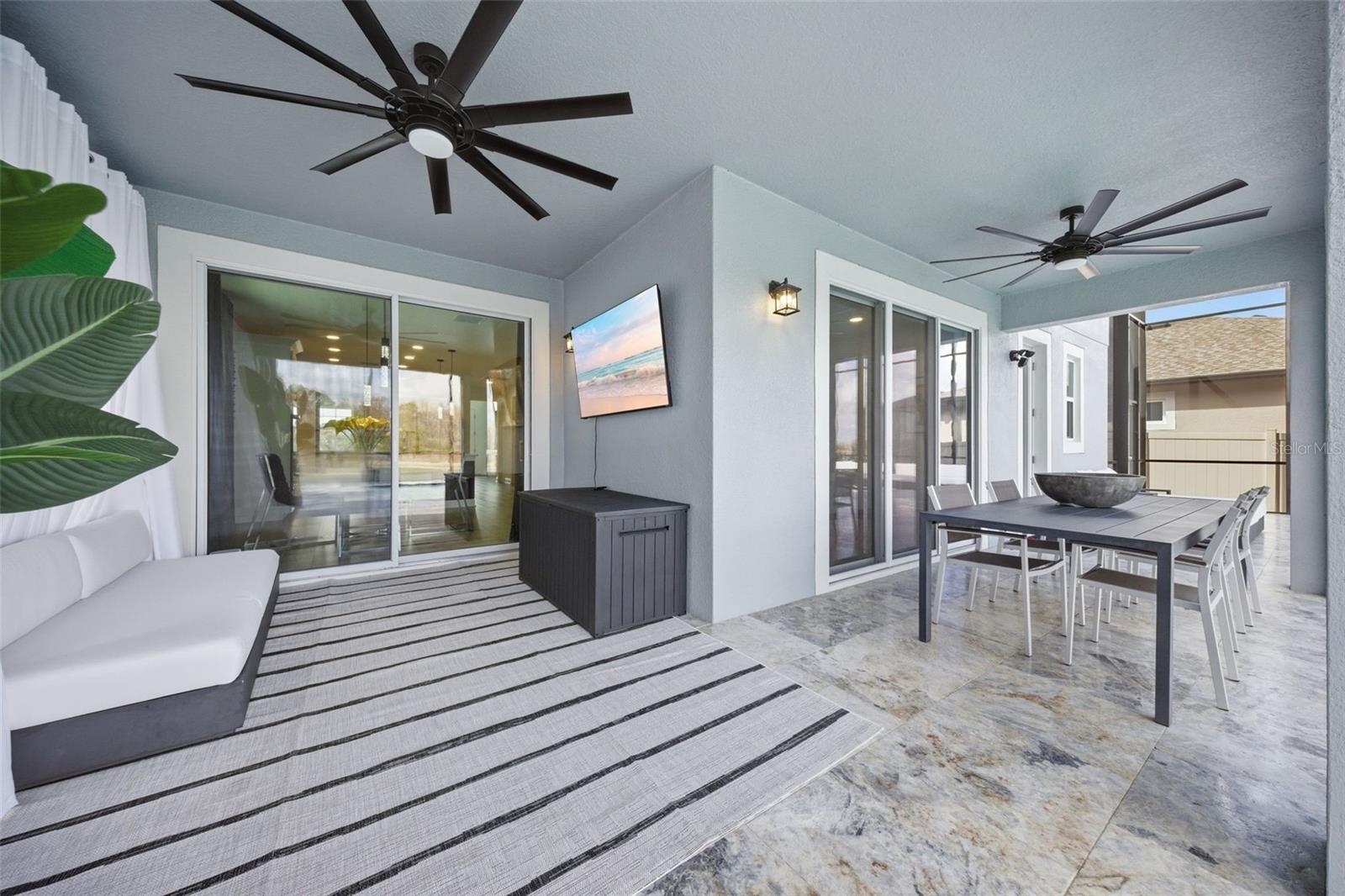 Listing photo id 54 for 7771 Notched Pine Bend