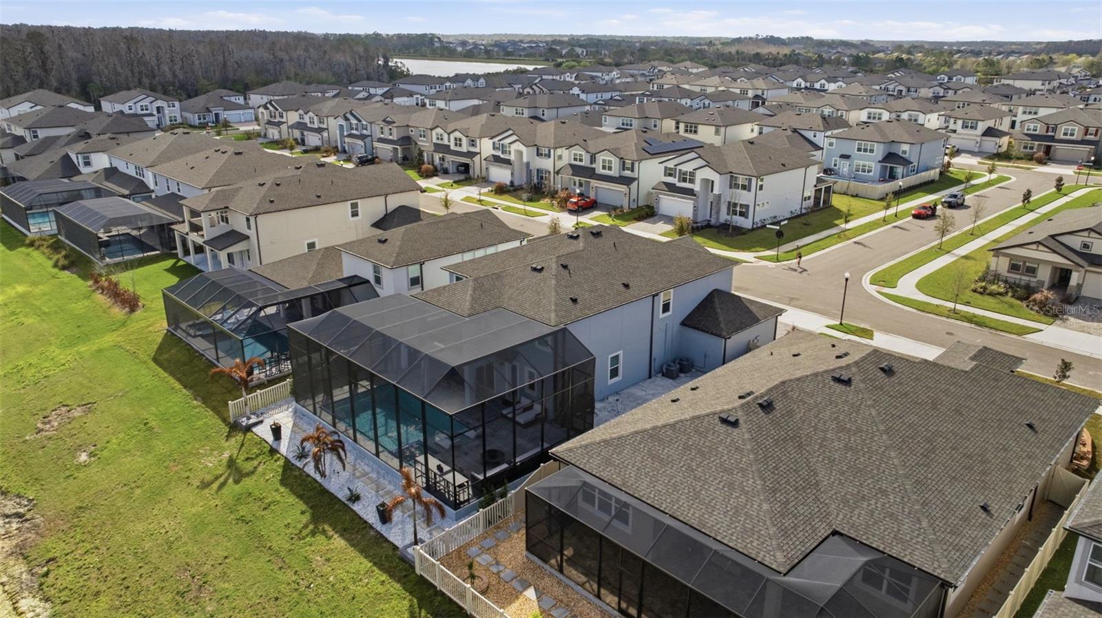 Listing photo id 73 for 7771 Notched Pine Bend