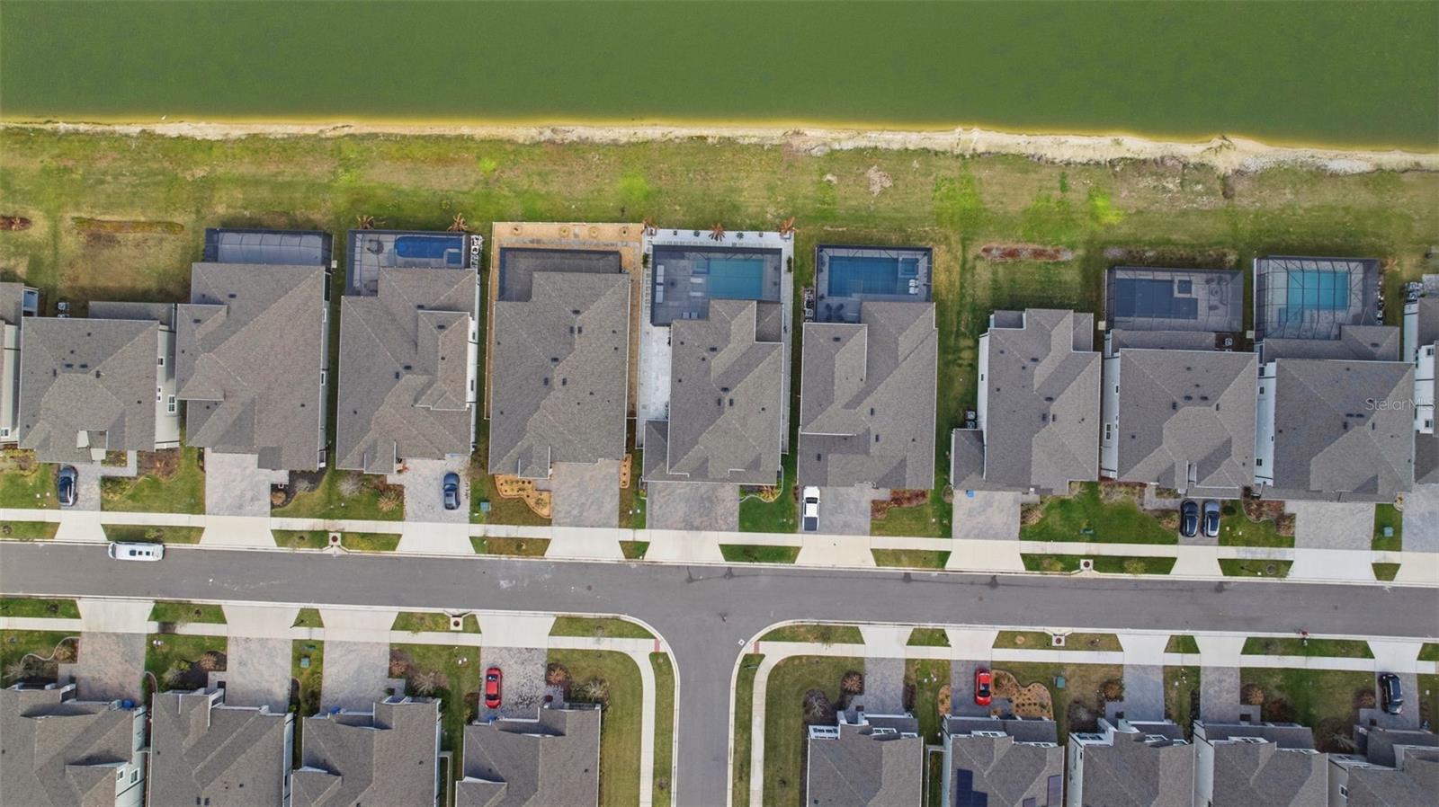 Listing photo id 77 for 7771 Notched Pine Bend