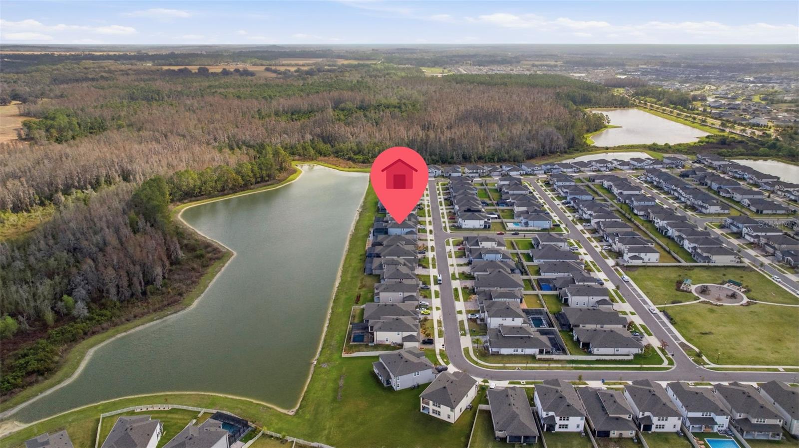 Listing photo id 81 for 7771 Notched Pine Bend