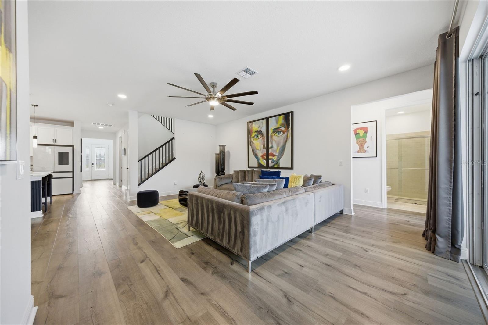 Listing photo id 7 for 7771 Notched Pine Bend