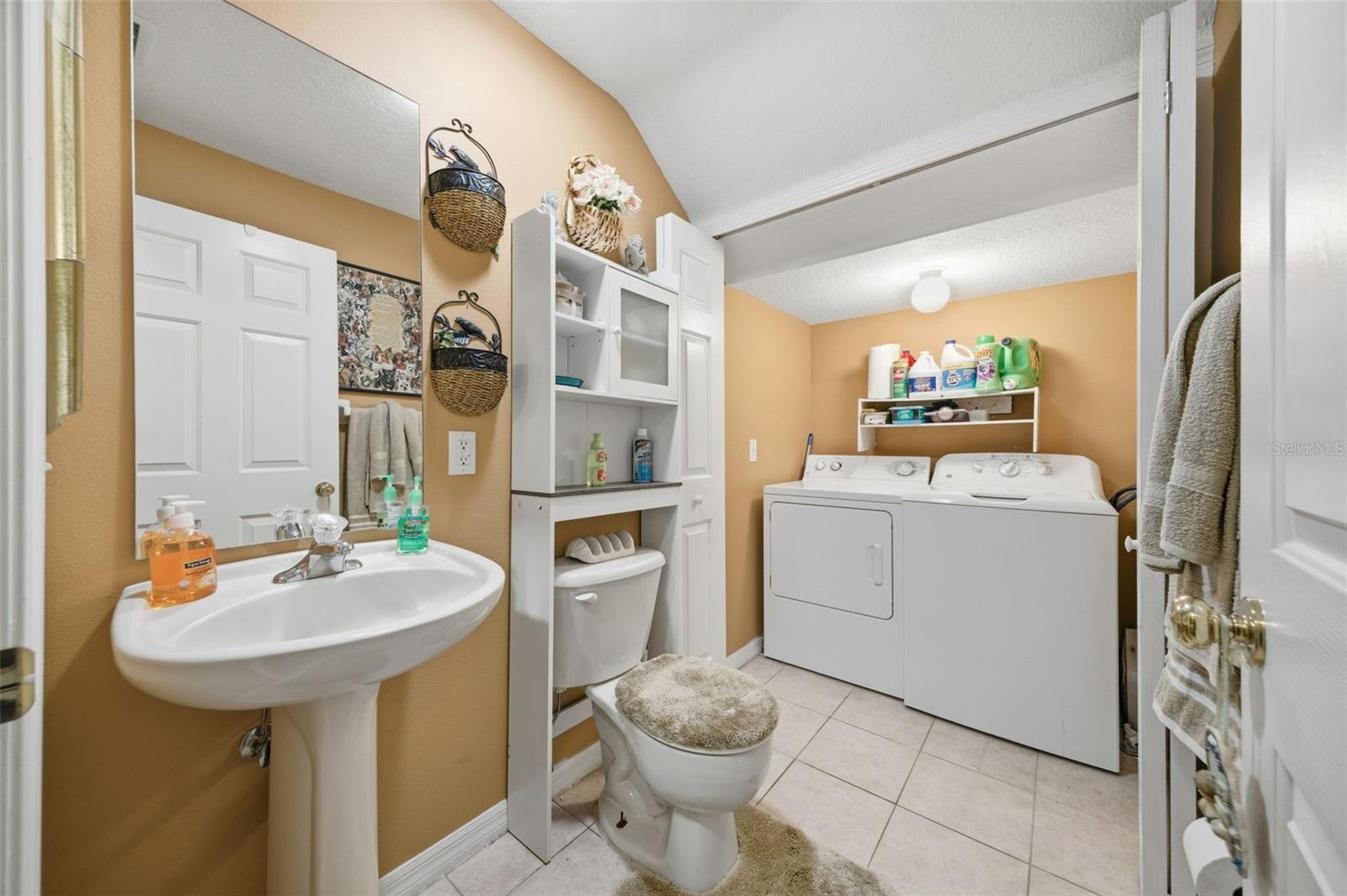 Image 18 of 67 For 192 Coquina Bay Drive