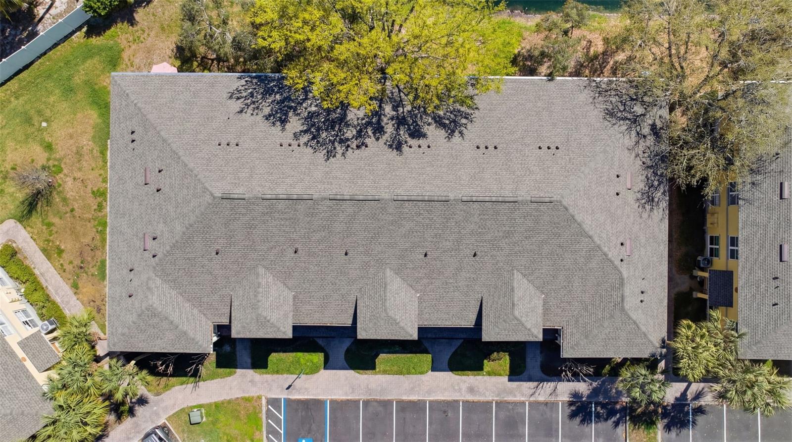 Image 44 of 67 For 192 Coquina Bay Drive