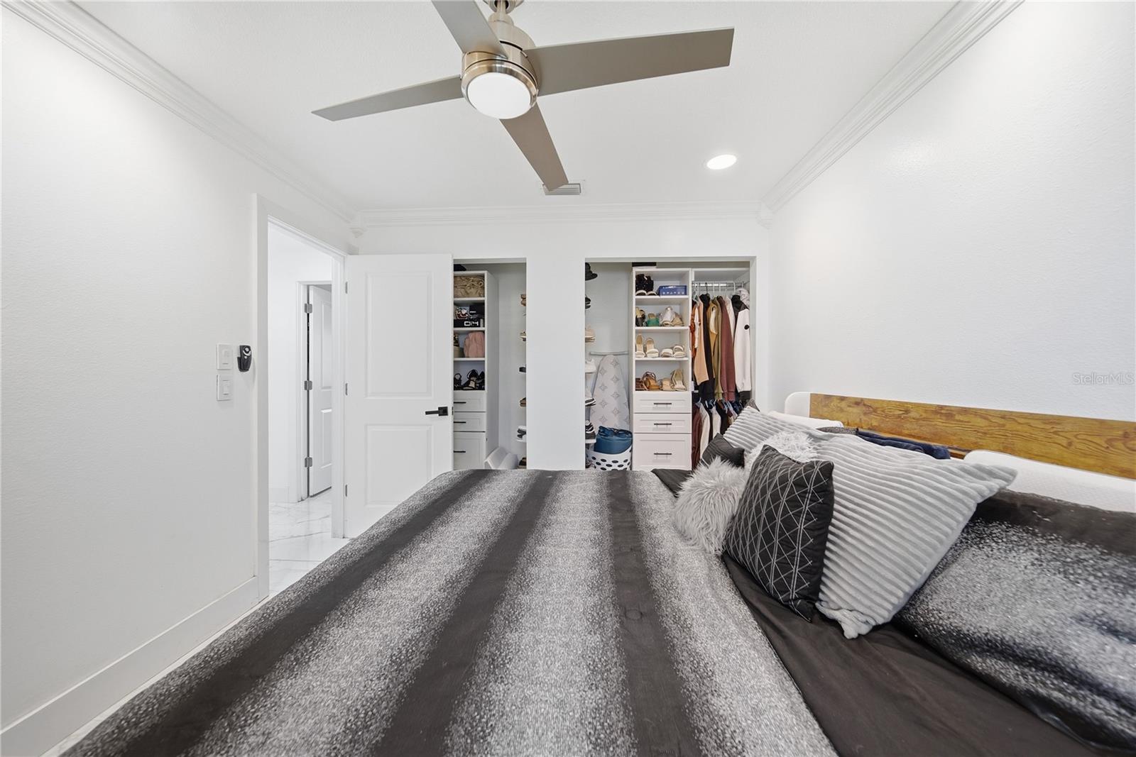 Image 28 of 30 For 4916 Hi Vista Circle