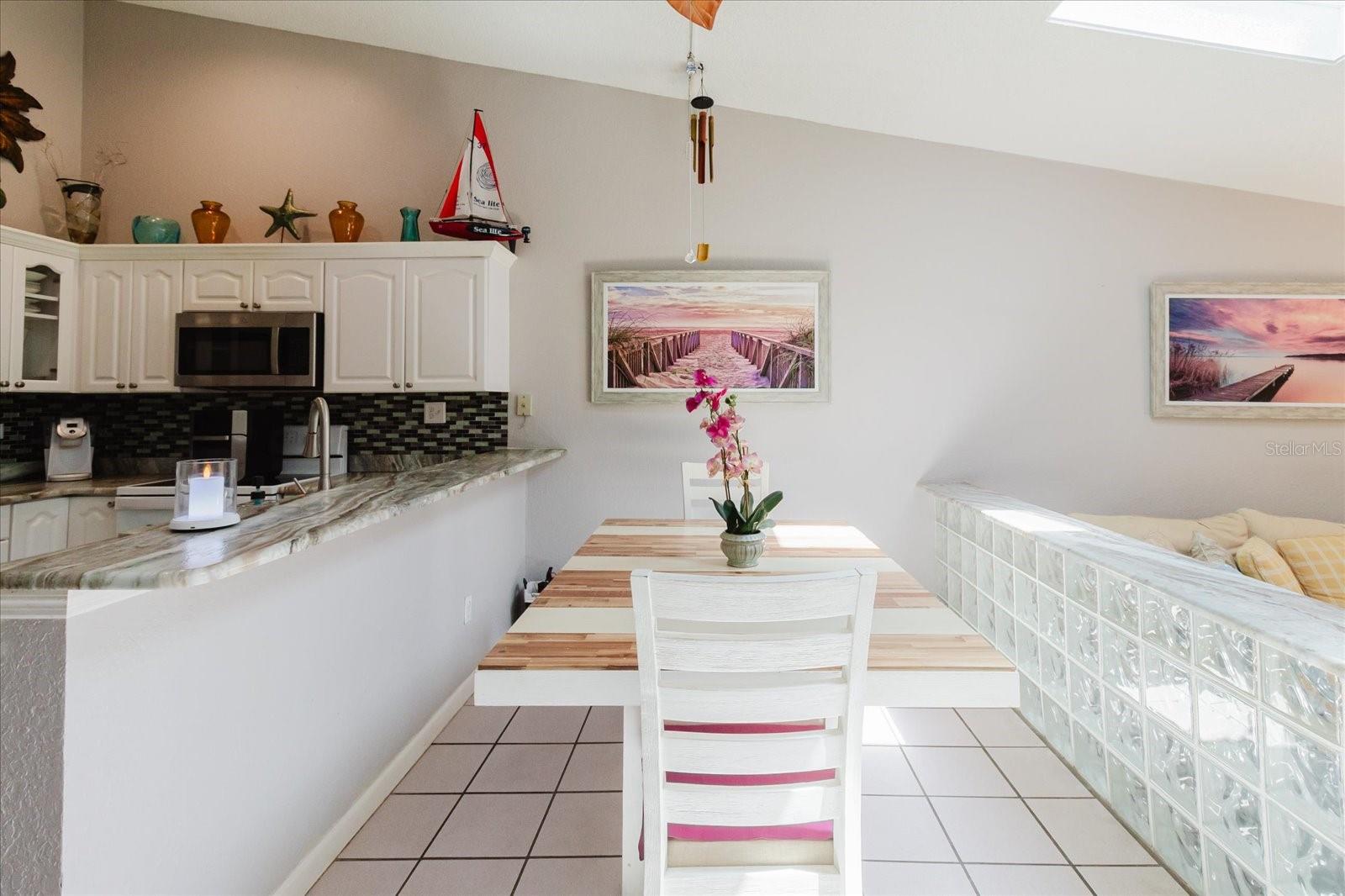 Image 18 of 67 For 6420 92nd Place 1202