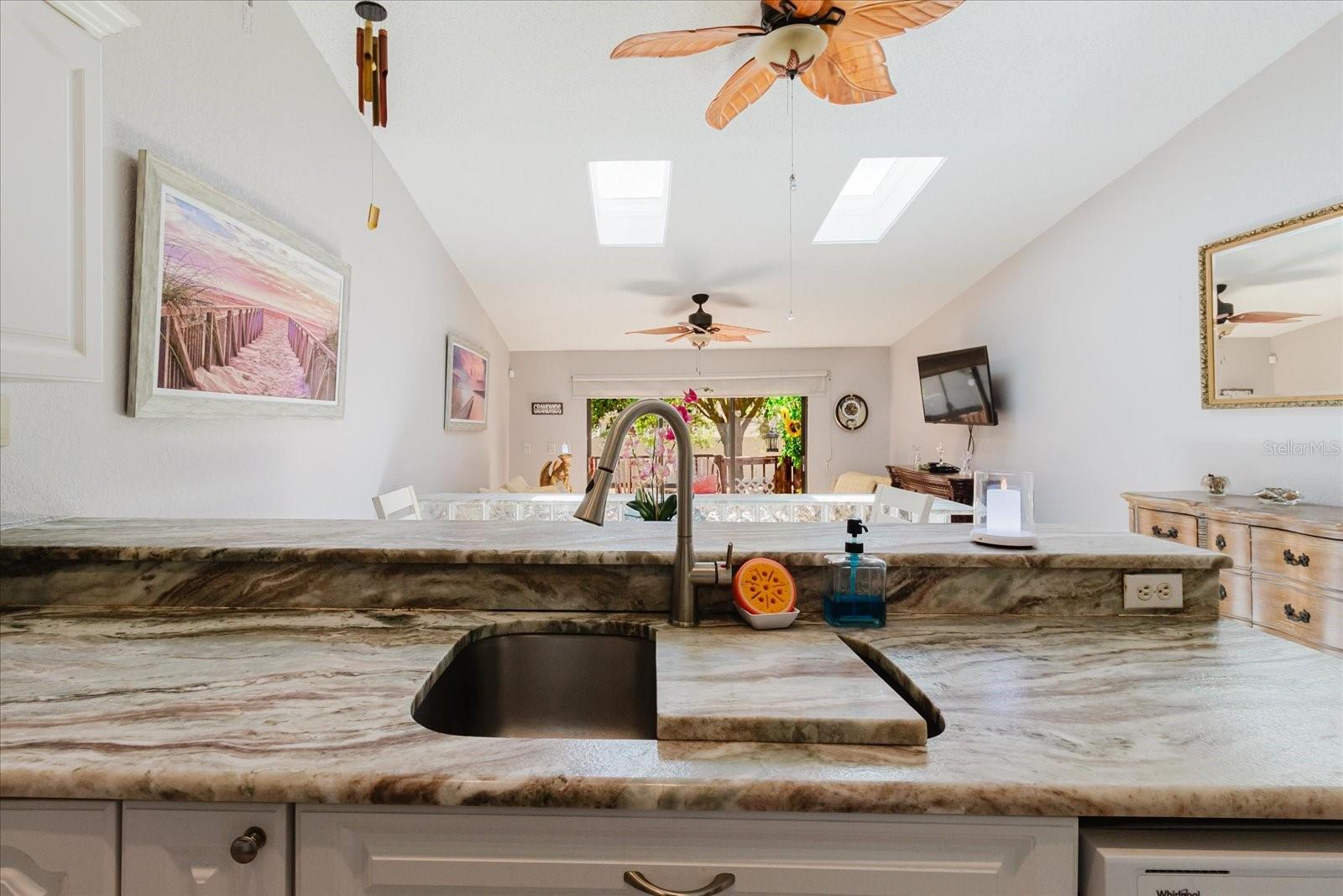 Image 23 of 67 For 6420 92nd Place 1202