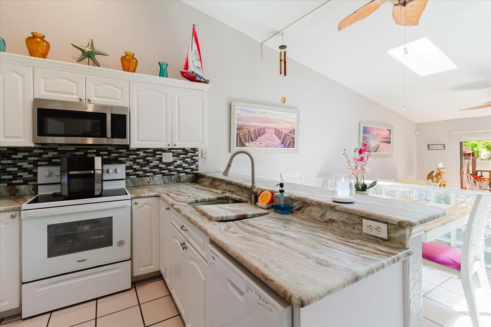 Image 24 of 67 For 6420 92nd Place 1202