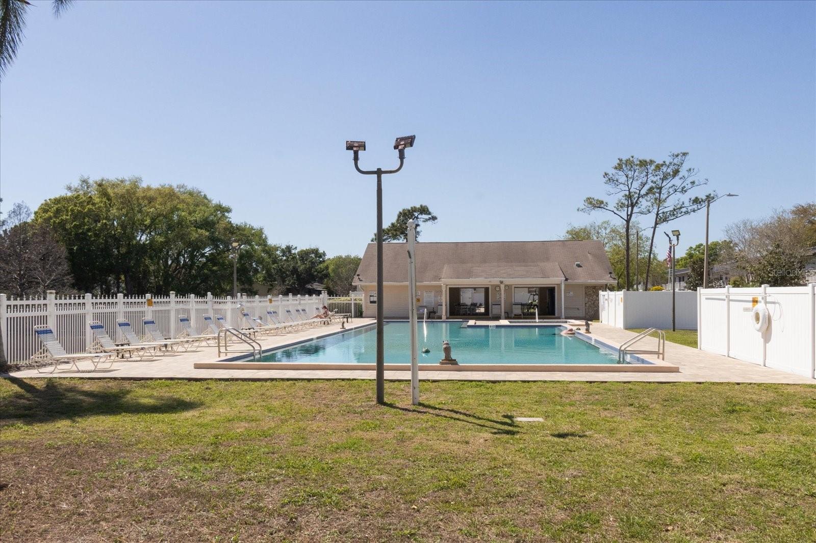 Image 63 of 67 For 6420 92nd Place 1202