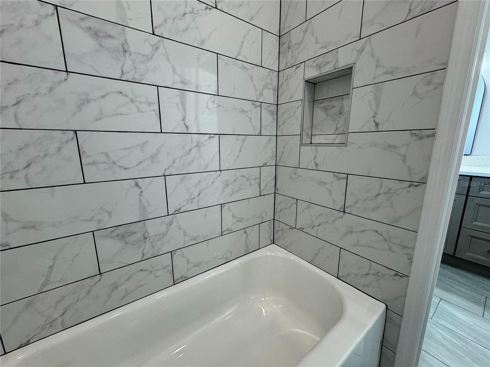 Image 32 of 61 For 37533 Teri Court