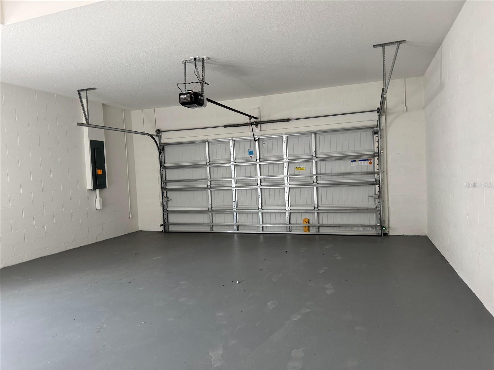 Image 52 of 61 For 37533 Teri Court