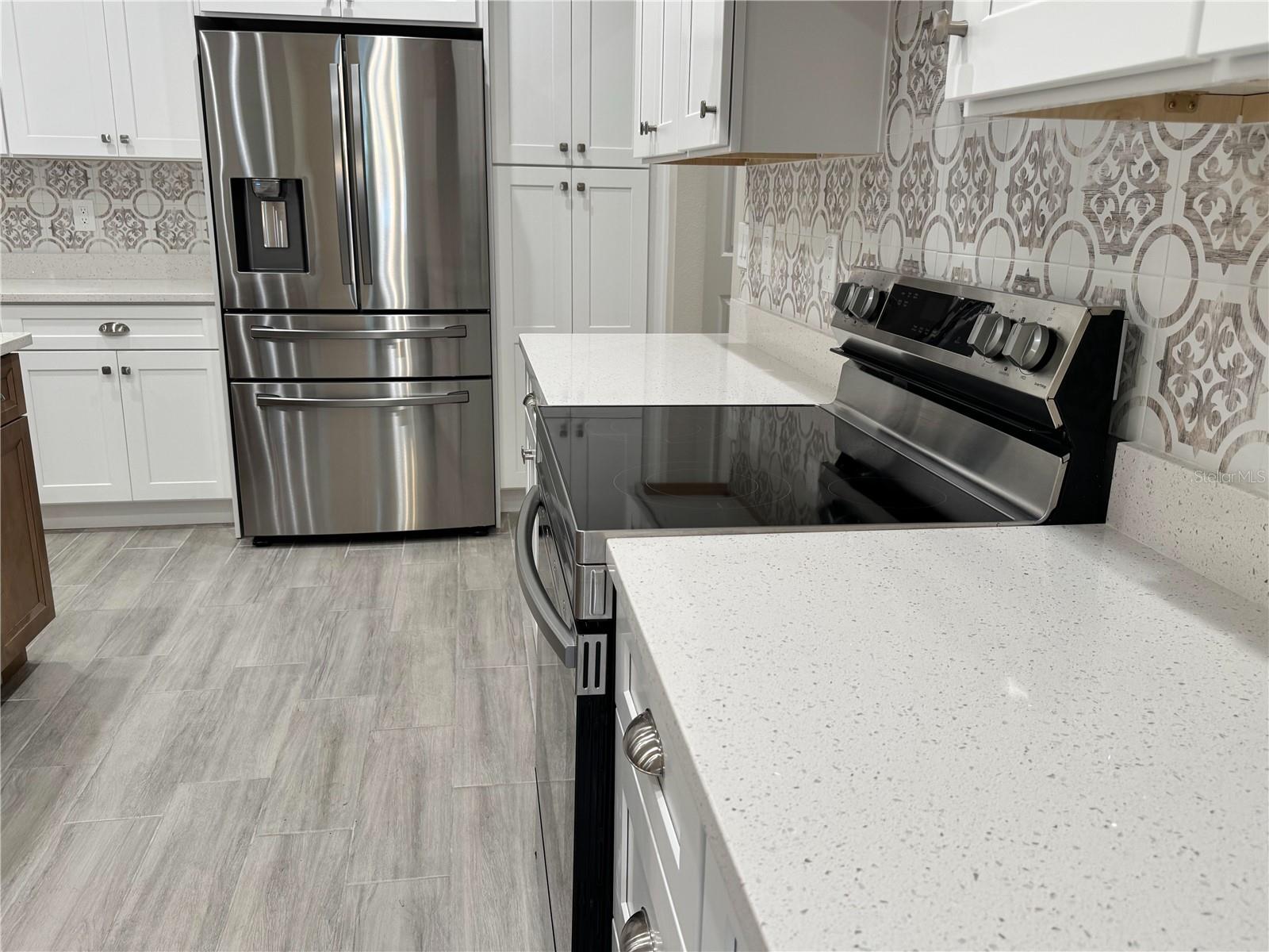 Image 11 of 56 For 37565 Teri Court