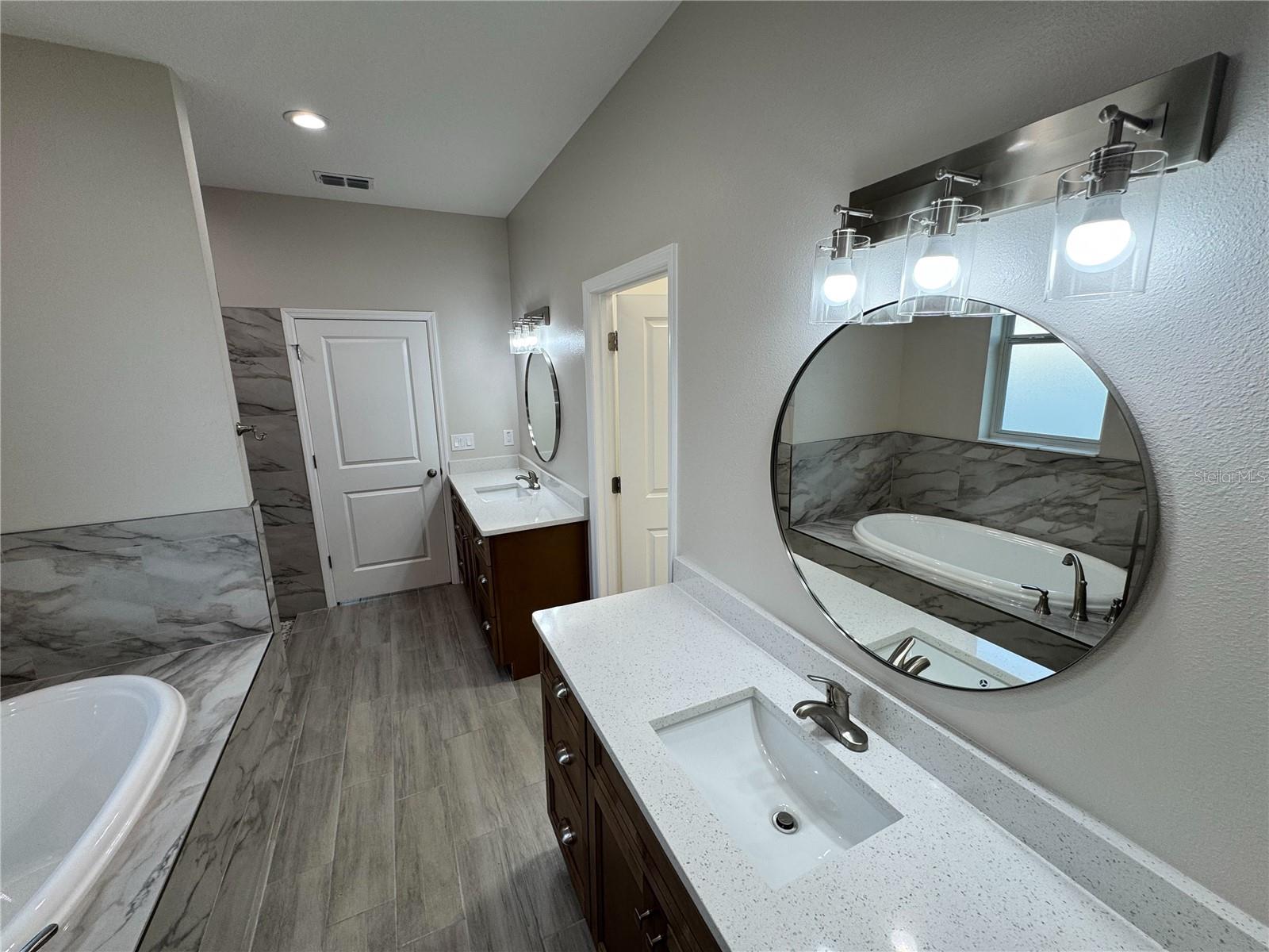 Image 40 of 56 For 37565 Teri Court