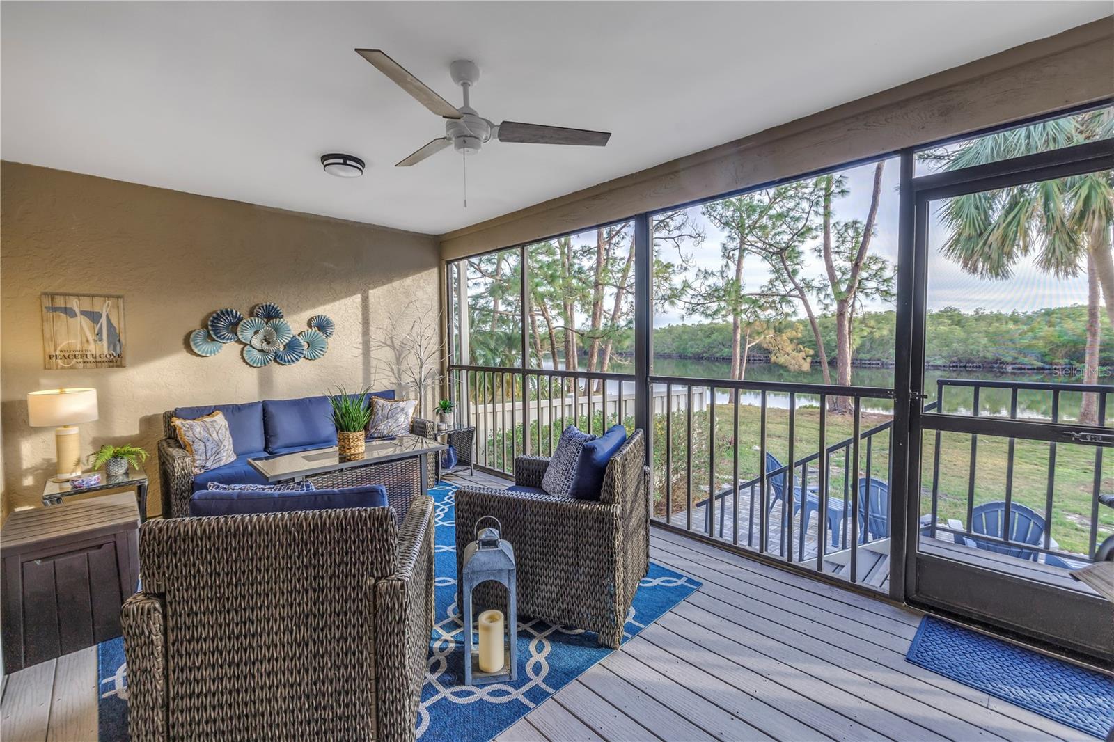 Image 18 of 36 For 912 Myakka Court Ne