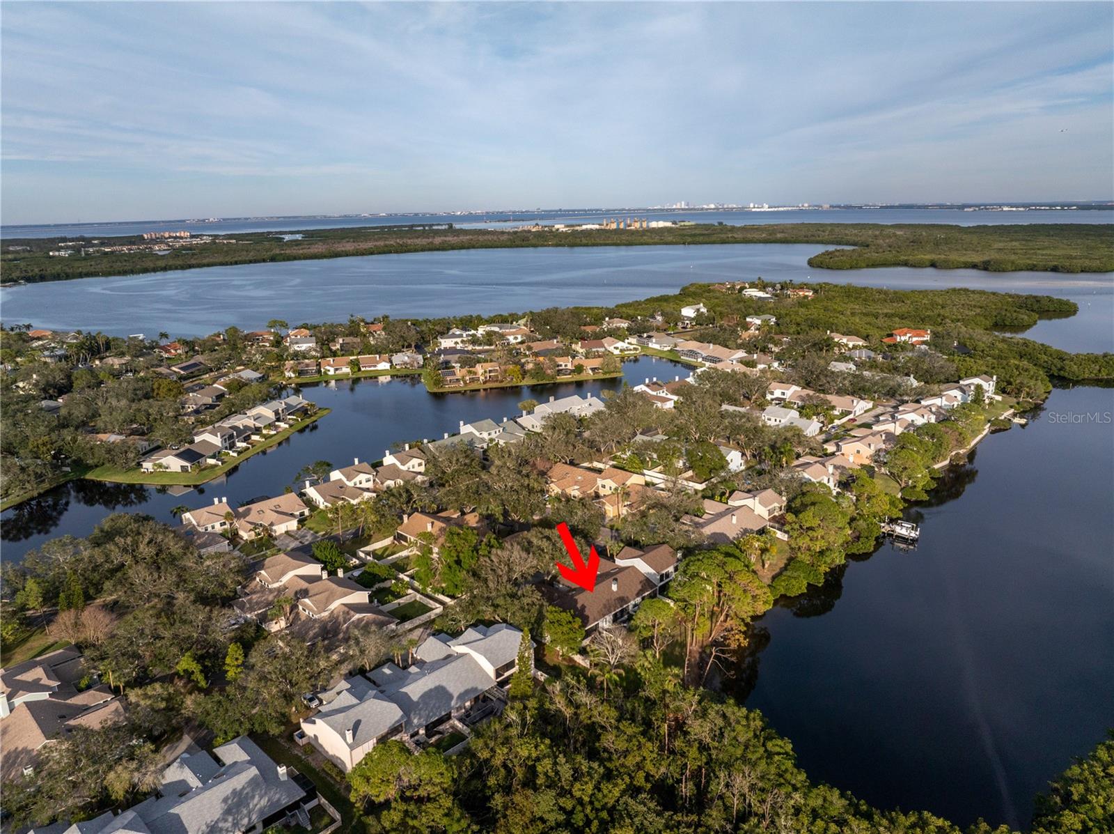 Image 28 of 36 For 912 Myakka Court Ne