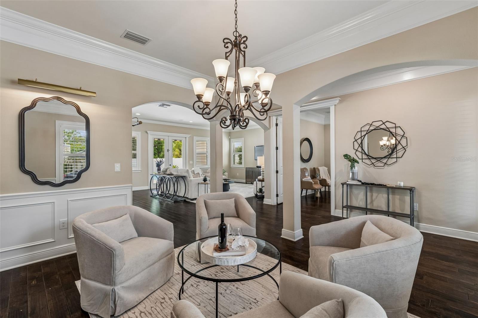 Image 11 of 90 For 3902 Vasconia Street