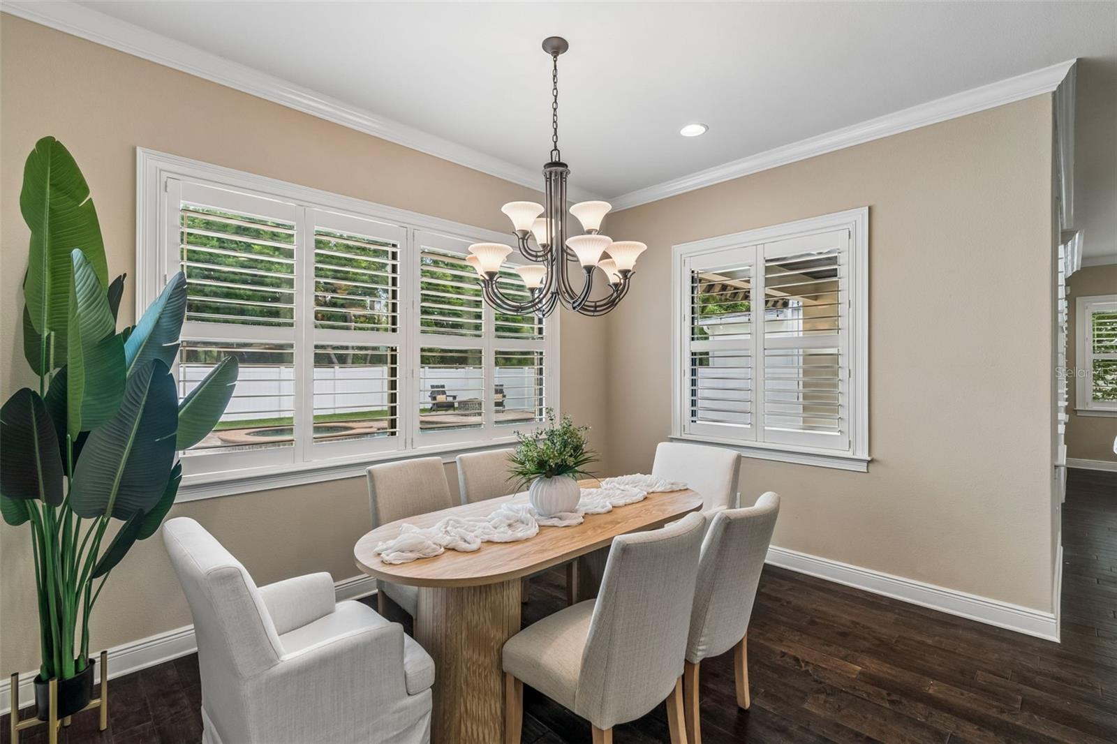 Image 29 of 90 For 3902 Vasconia Street