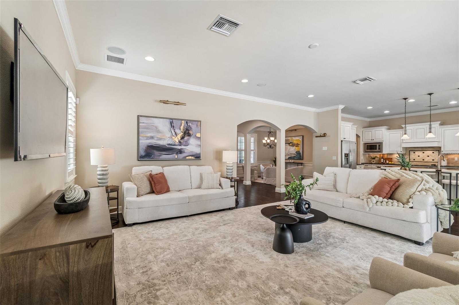 Image 34 of 90 For 3902 Vasconia Street