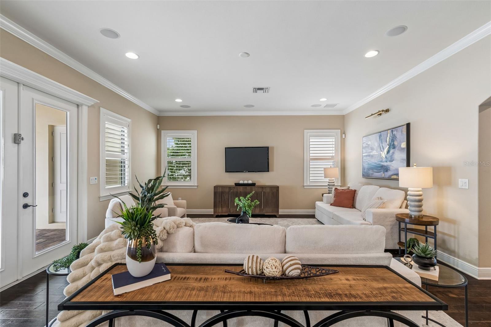 Image 37 of 90 For 3902 Vasconia Street