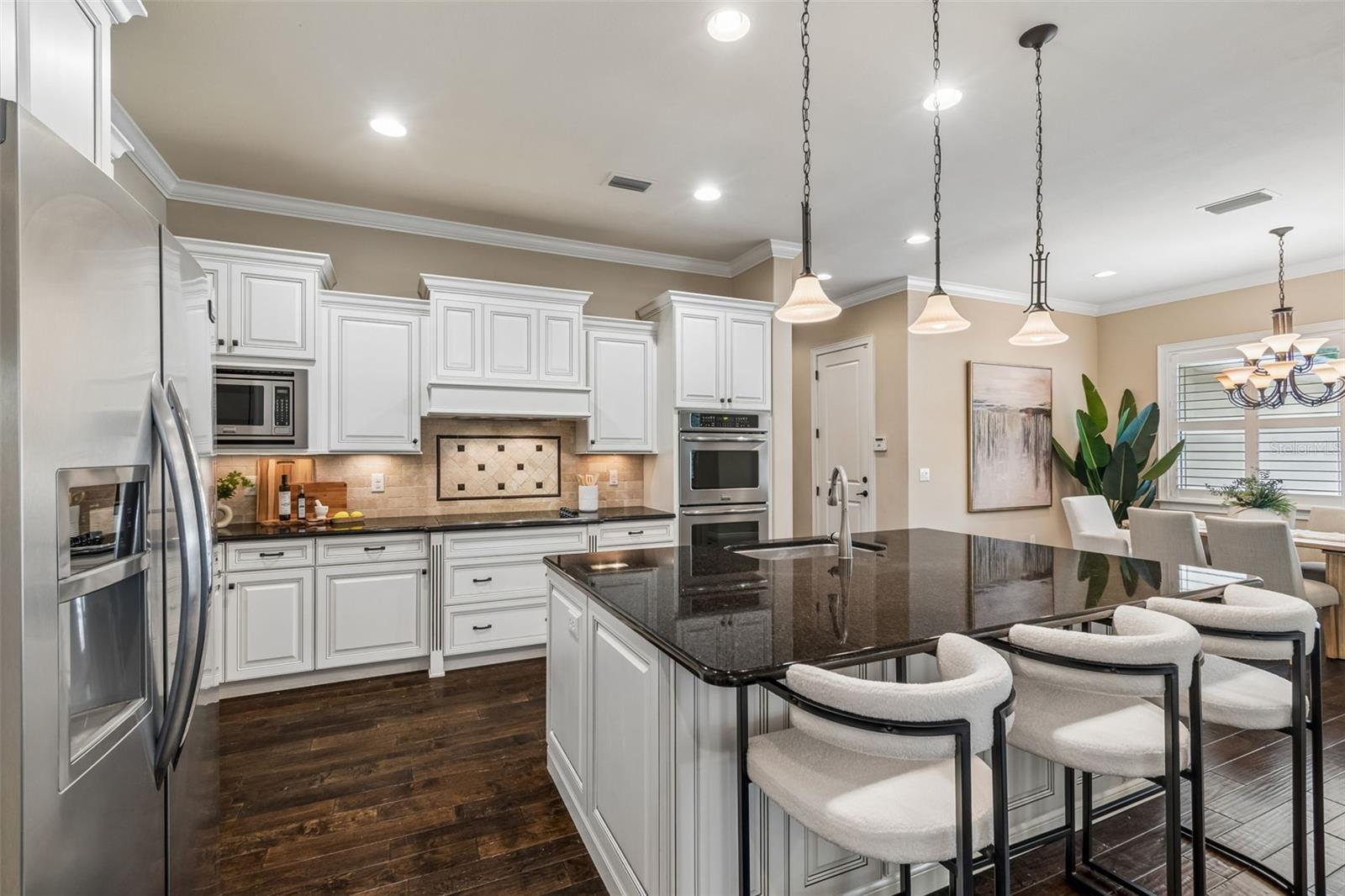 Image 41 of 90 For 3902 Vasconia Street