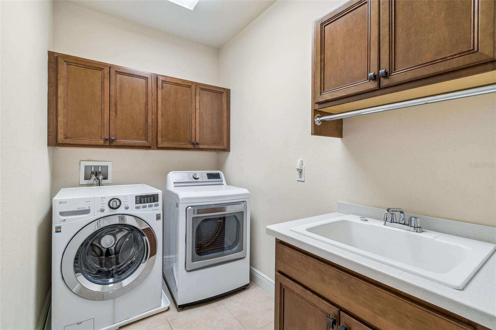 Image 58 of 90 For 3902 Vasconia Street