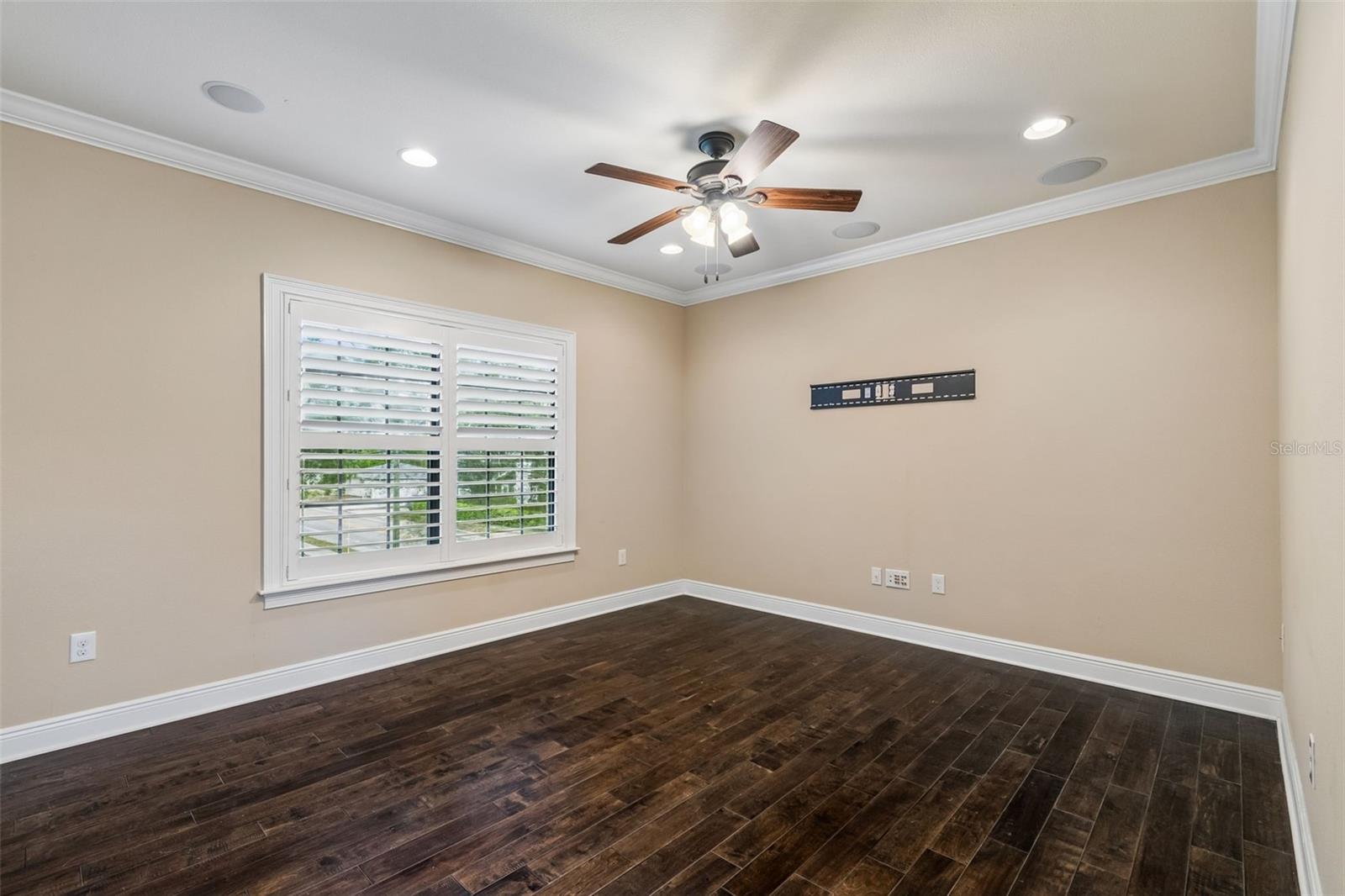 Image 59 of 90 For 3902 Vasconia Street