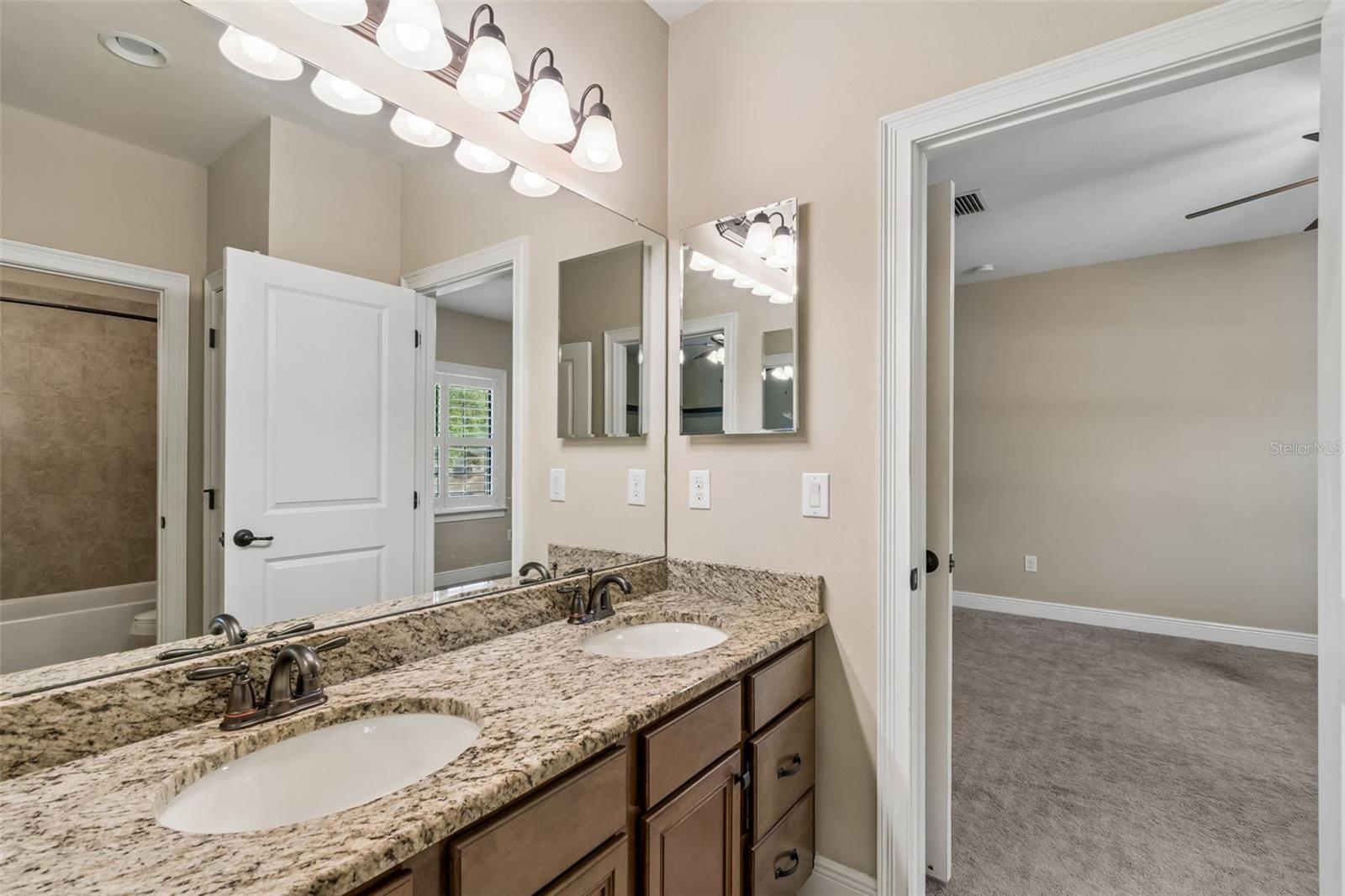 Image 64 of 90 For 3902 Vasconia Street