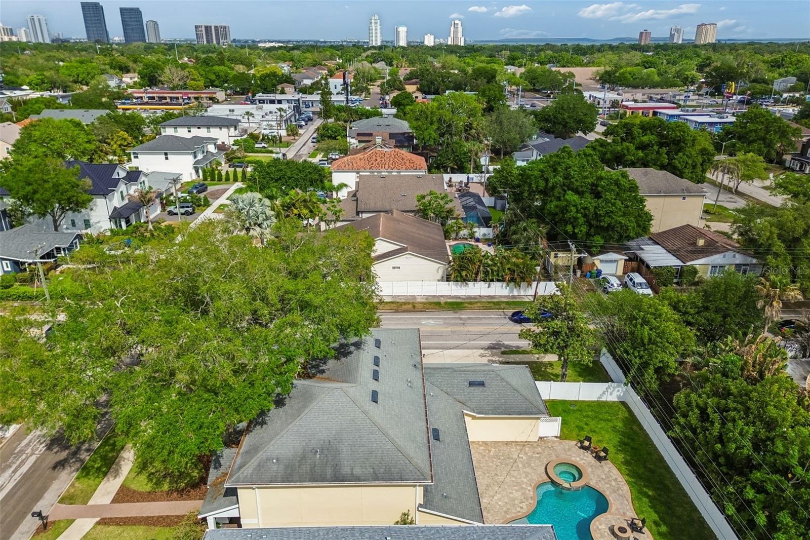 Image 87 of 90 For 3902 Vasconia Street