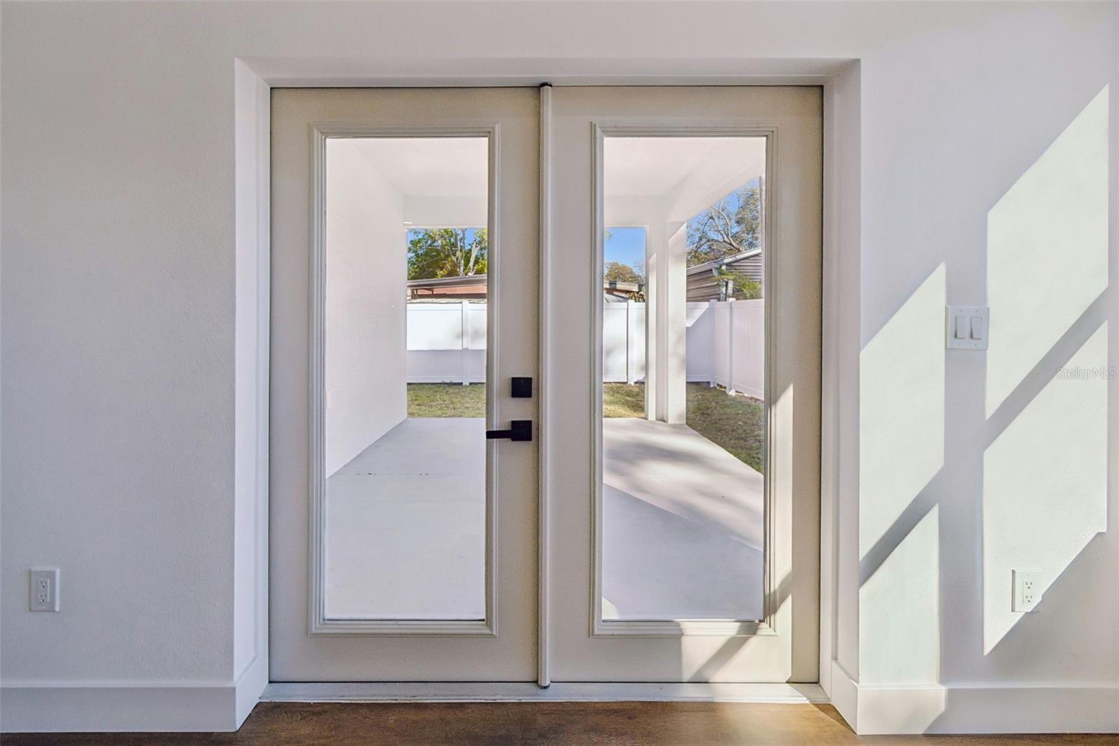 Image 35 of 83 For 5111 68th Street N