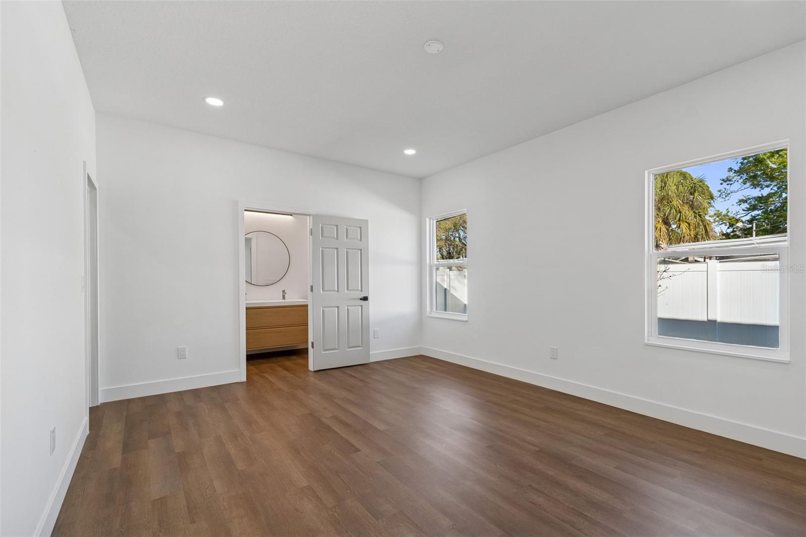 Image 36 of 83 For 5111 68th Street N