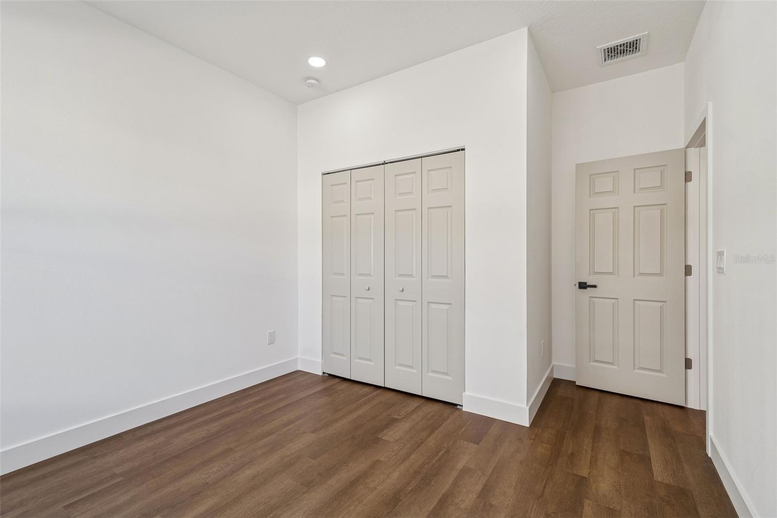 Image 55 of 83 For 5111 68th Street N