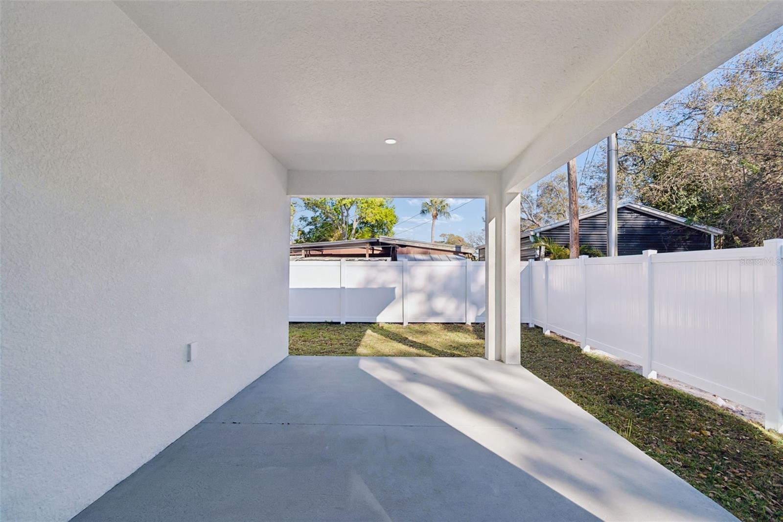 Image 60 of 83 For 5111 68th Street N