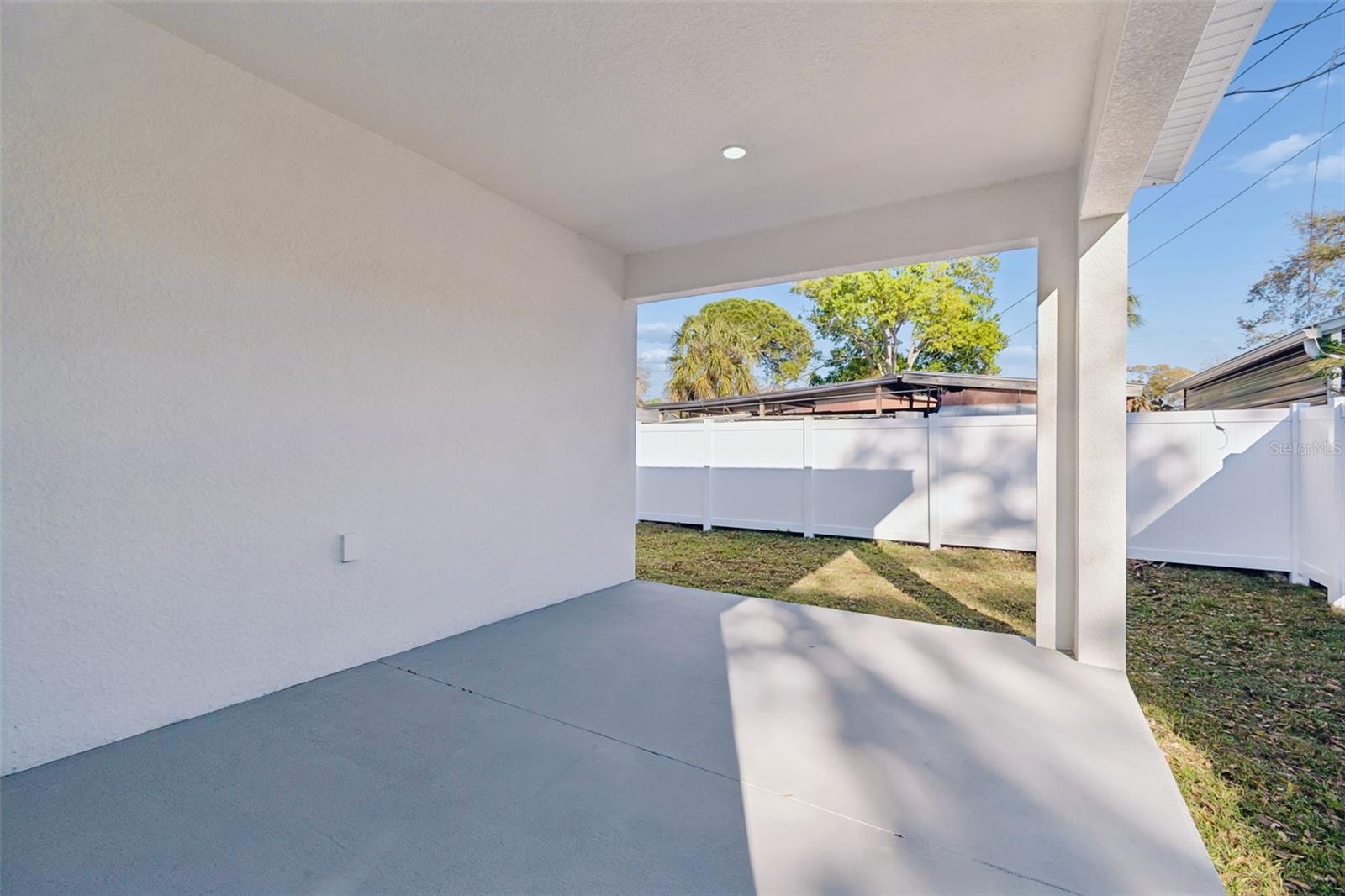 Image 62 of 83 For 5111 68th Street N