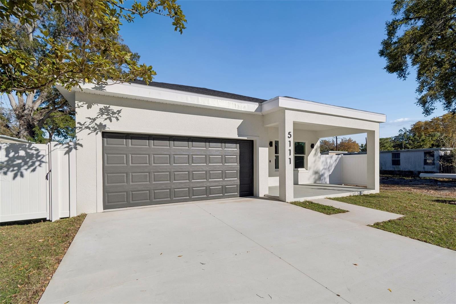 Image 9 of 83 For 5111 68th Street N