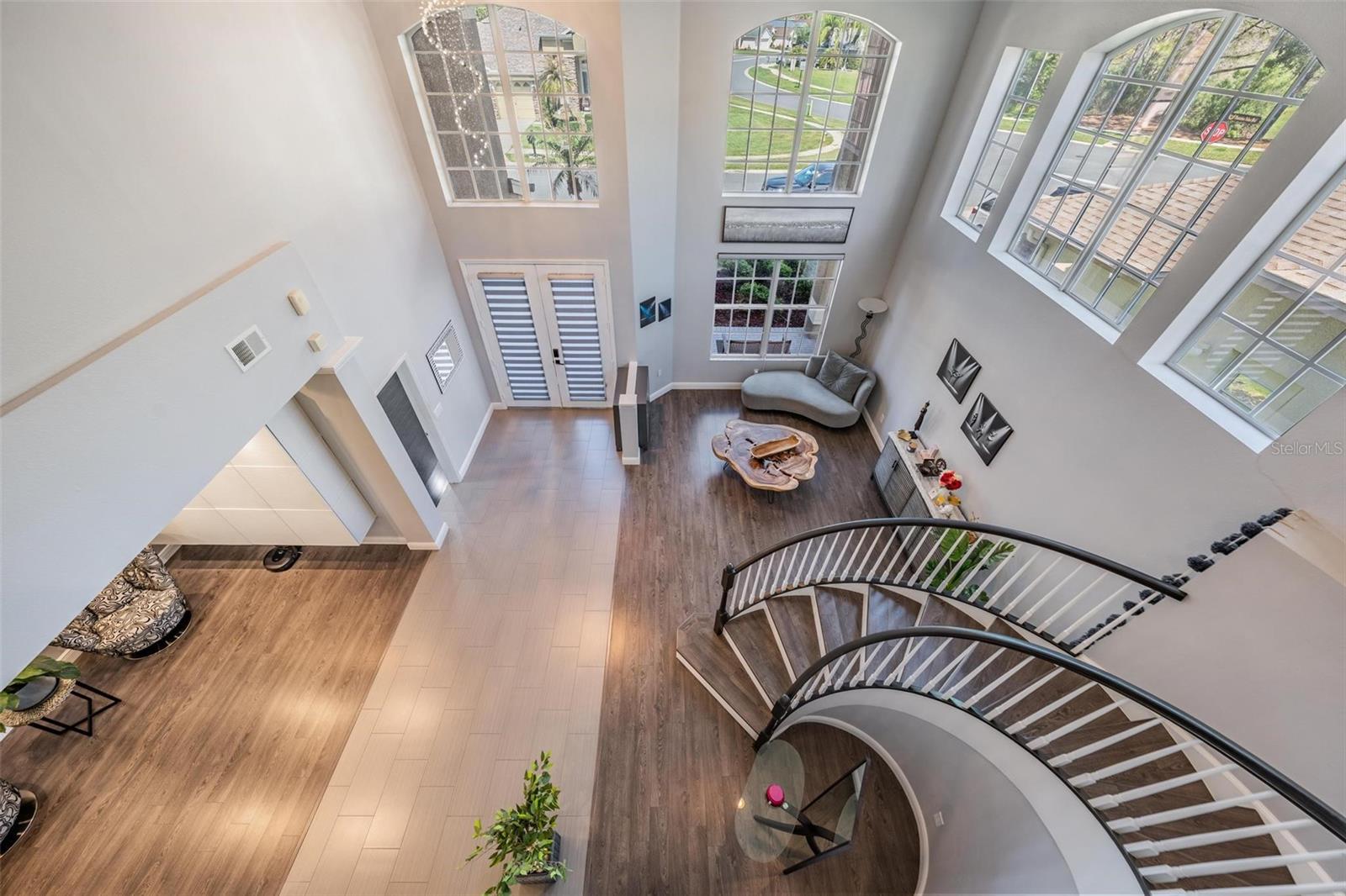 Image 35 of 69 For 23626 Abercorn Lane