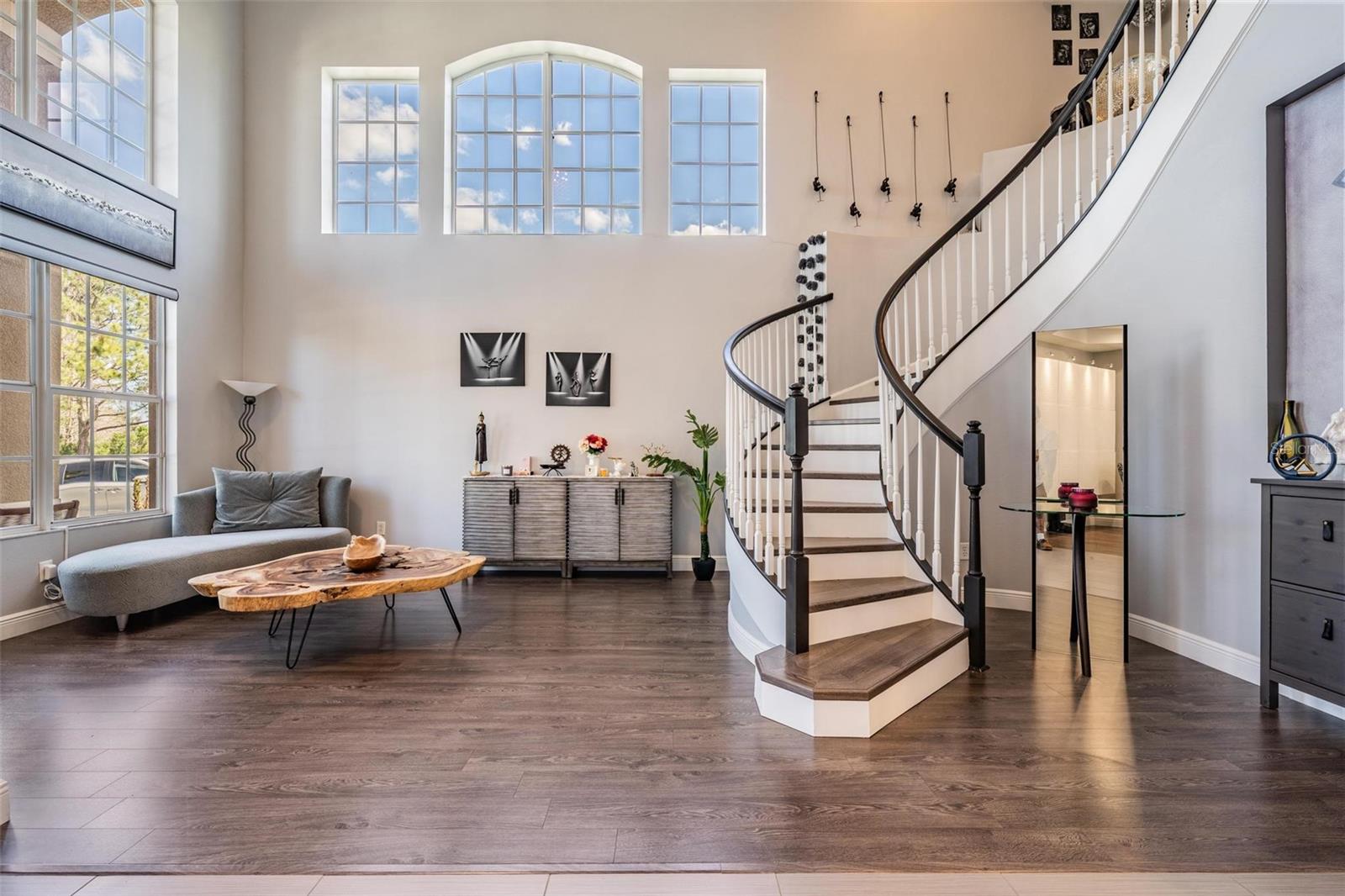 Image 9 of 69 For 23626 Abercorn Lane