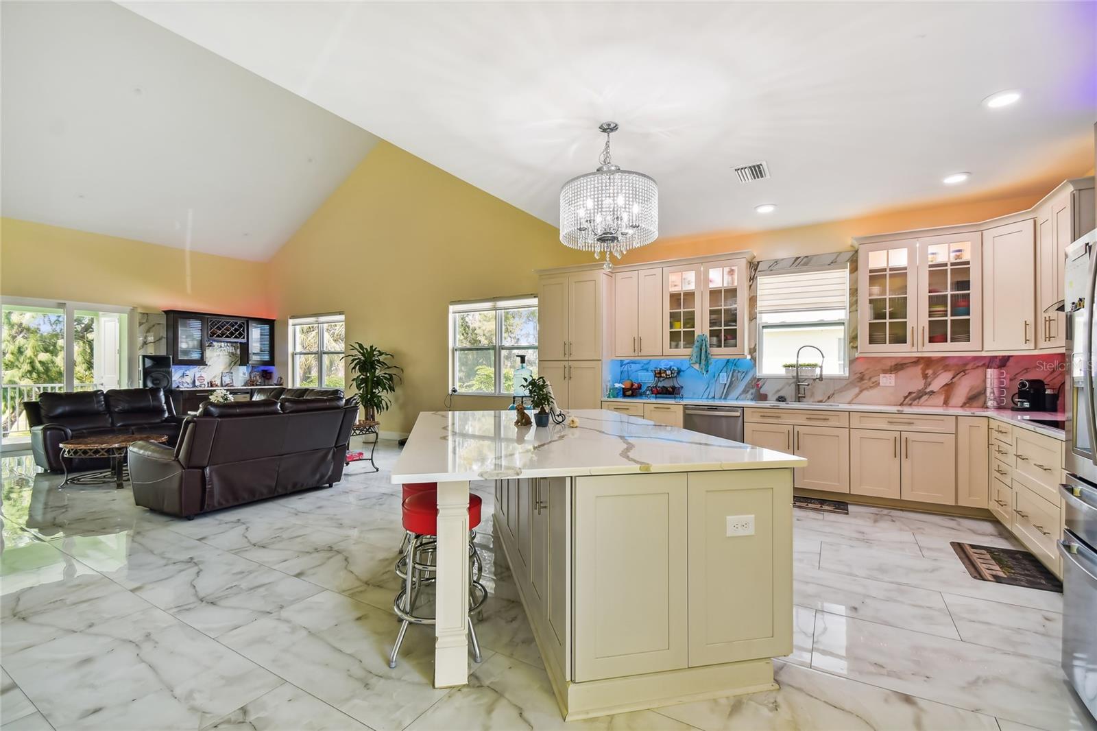 Image 30 of 100 For 711 Eagle Lane