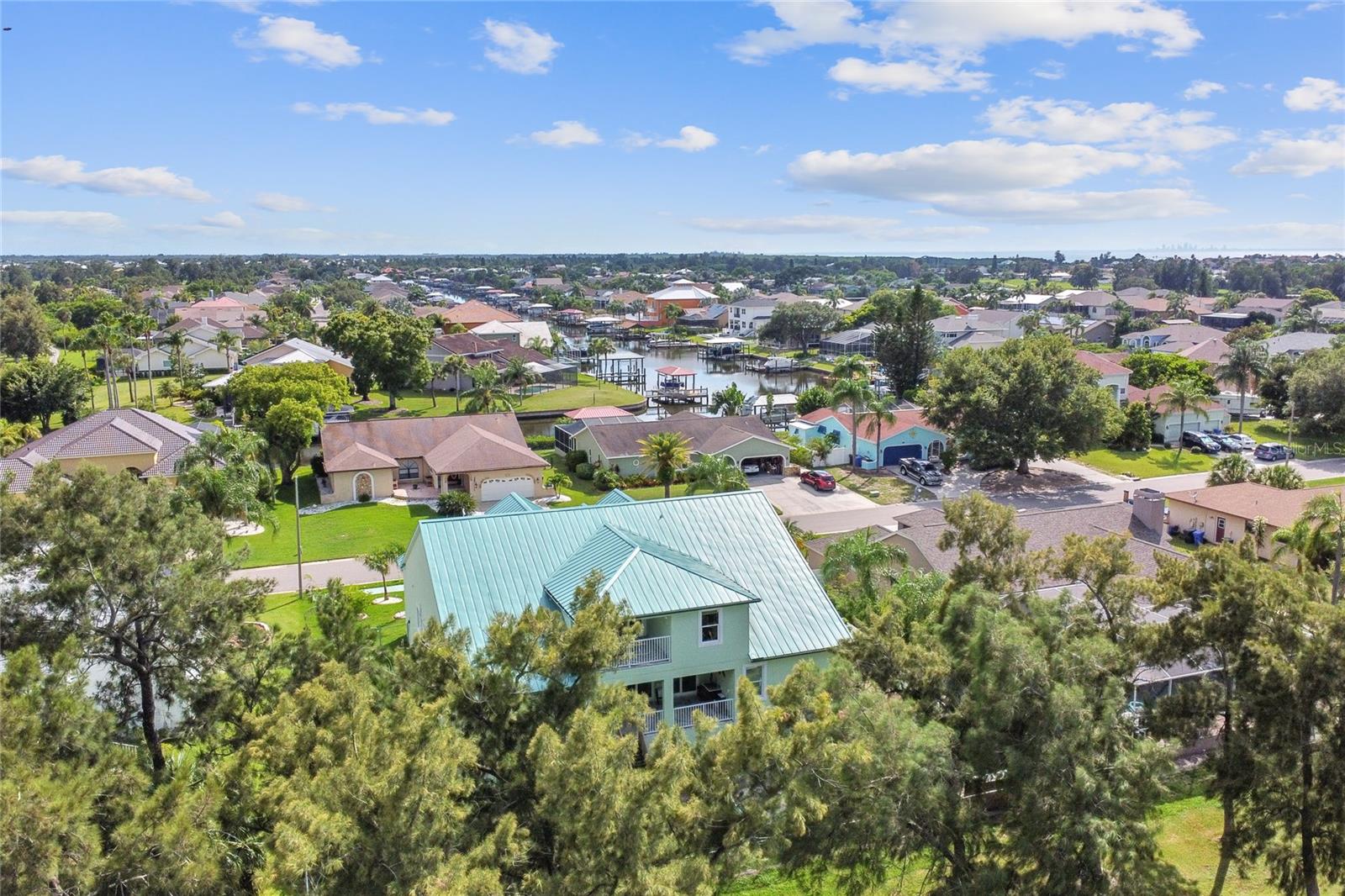 Image 7 of 100 For 711 Eagle Lane