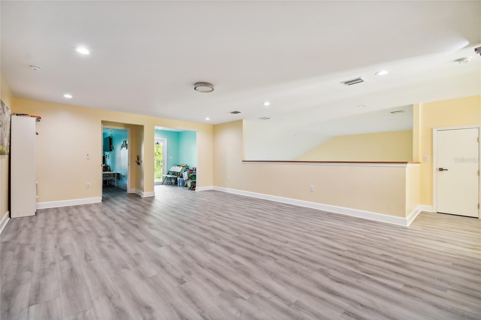 Image 74 of 100 For 711 Eagle Lane