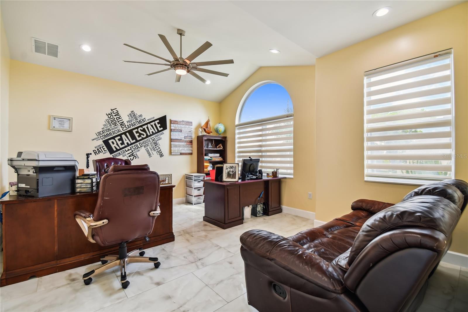 Image 90 of 100 For 711 Eagle Lane