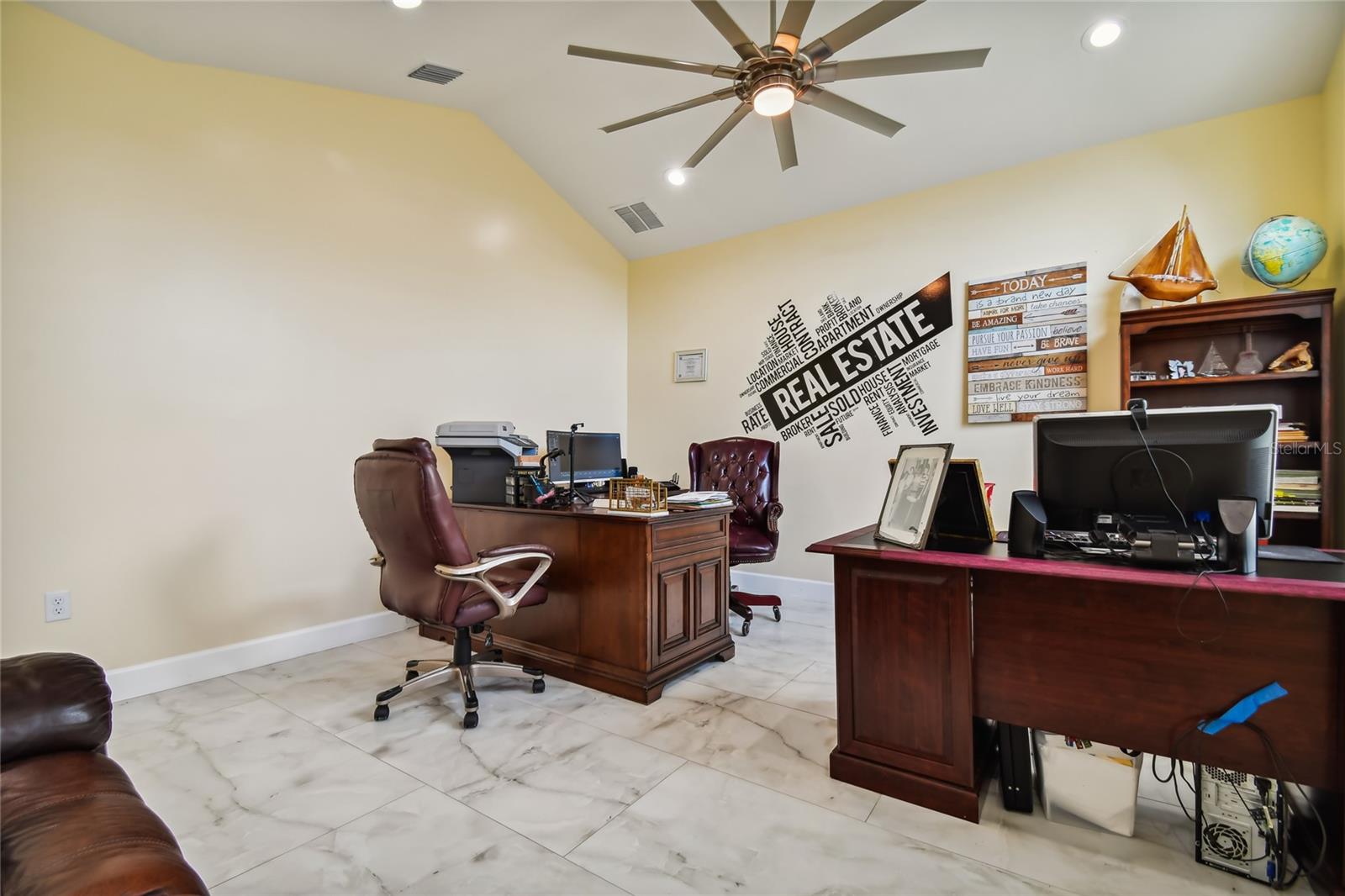 Image 94 of 100 For 711 Eagle Lane